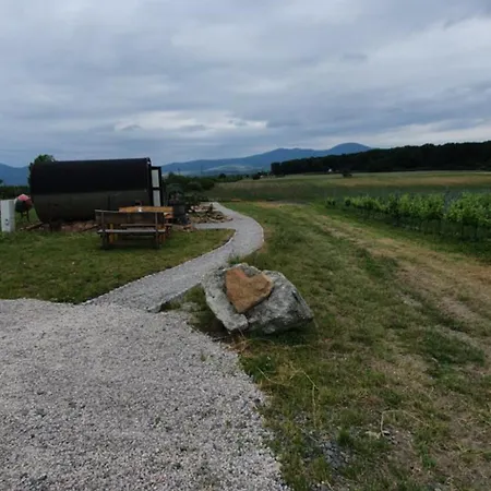 营地 Sudkovo - Barrel Glamping