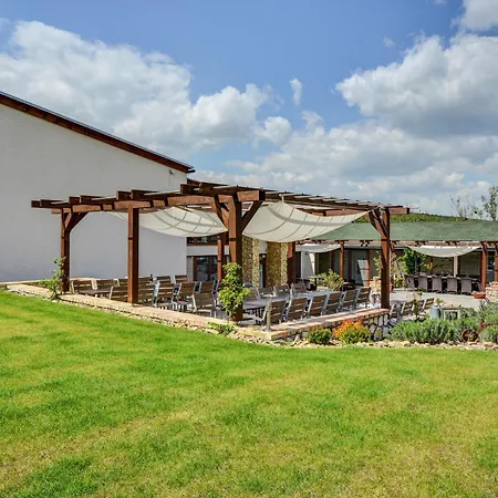 Sudkovo - Barrel Glamping *