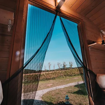 Sudkovo - Barrel Glamping *